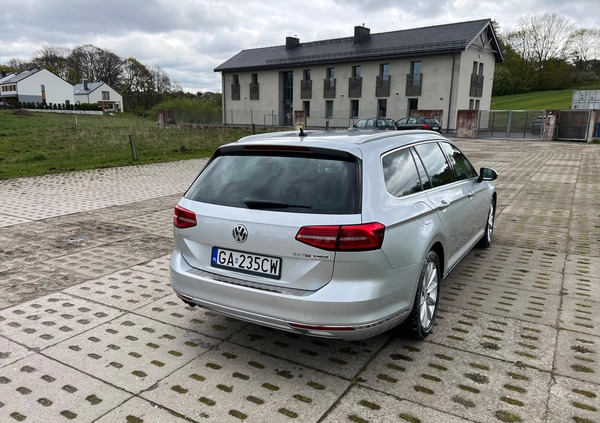 Volkswagen Passat cena 57600 przebieg: 283000, rok produkcji 2015 z Gdańsk małe 67